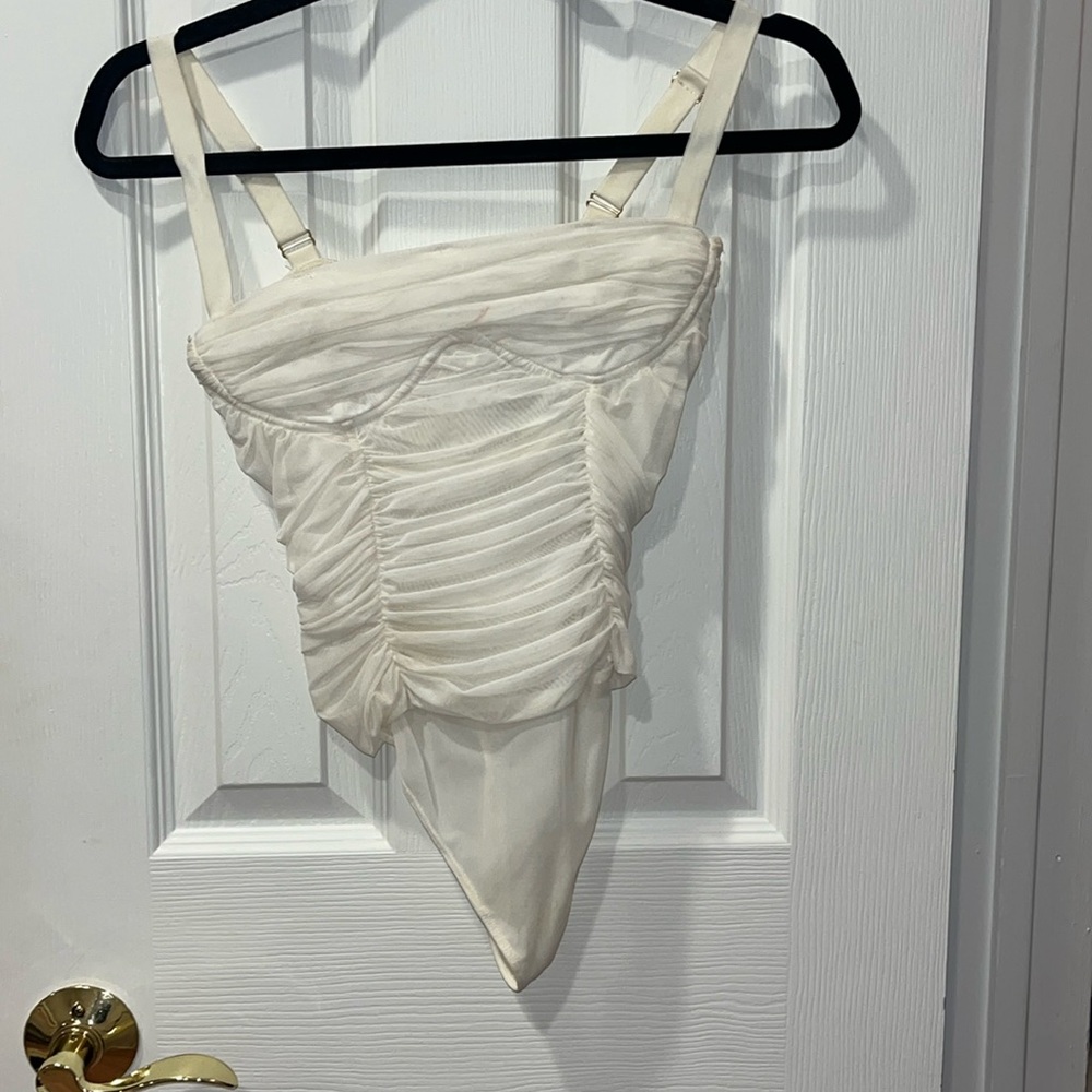 Babaton aritzia bodysuit